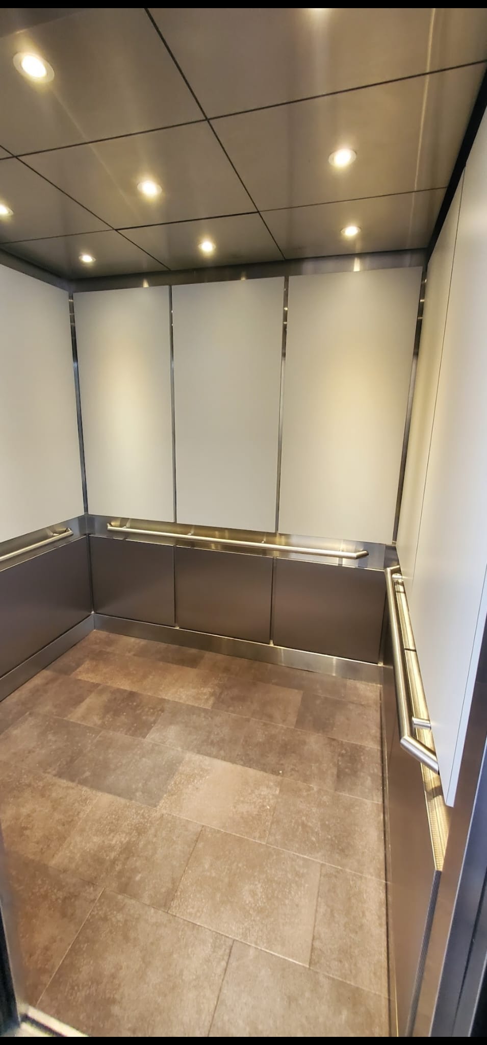 Dynamic Elevator Cab project 15