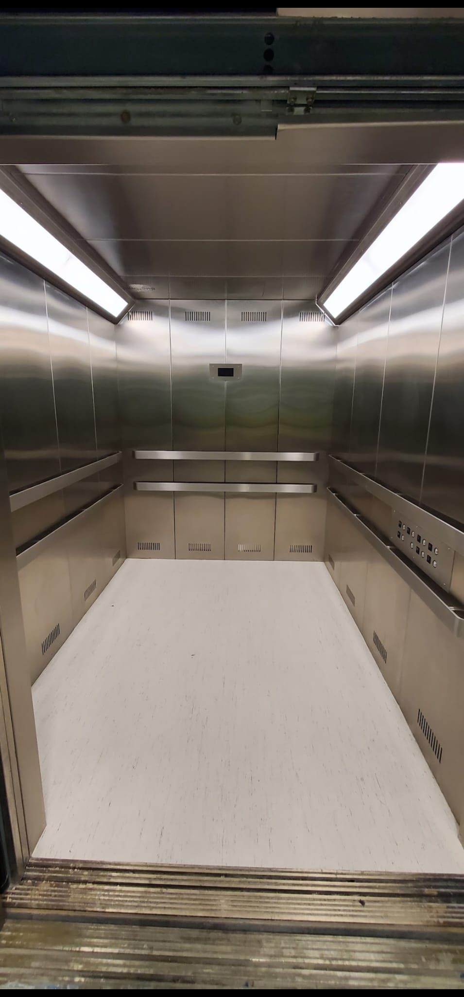 Dynamic Elevator Cab project 16