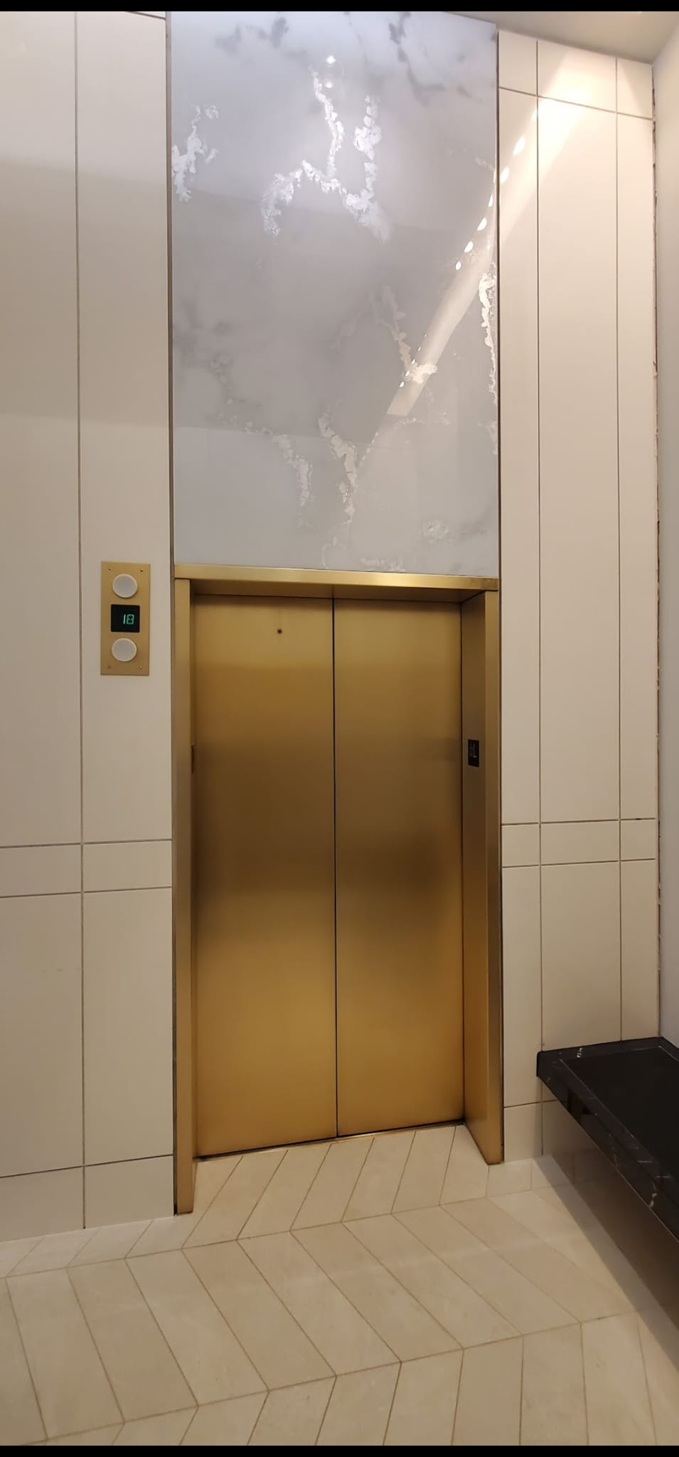 Dynamic Elevator Cab project 25