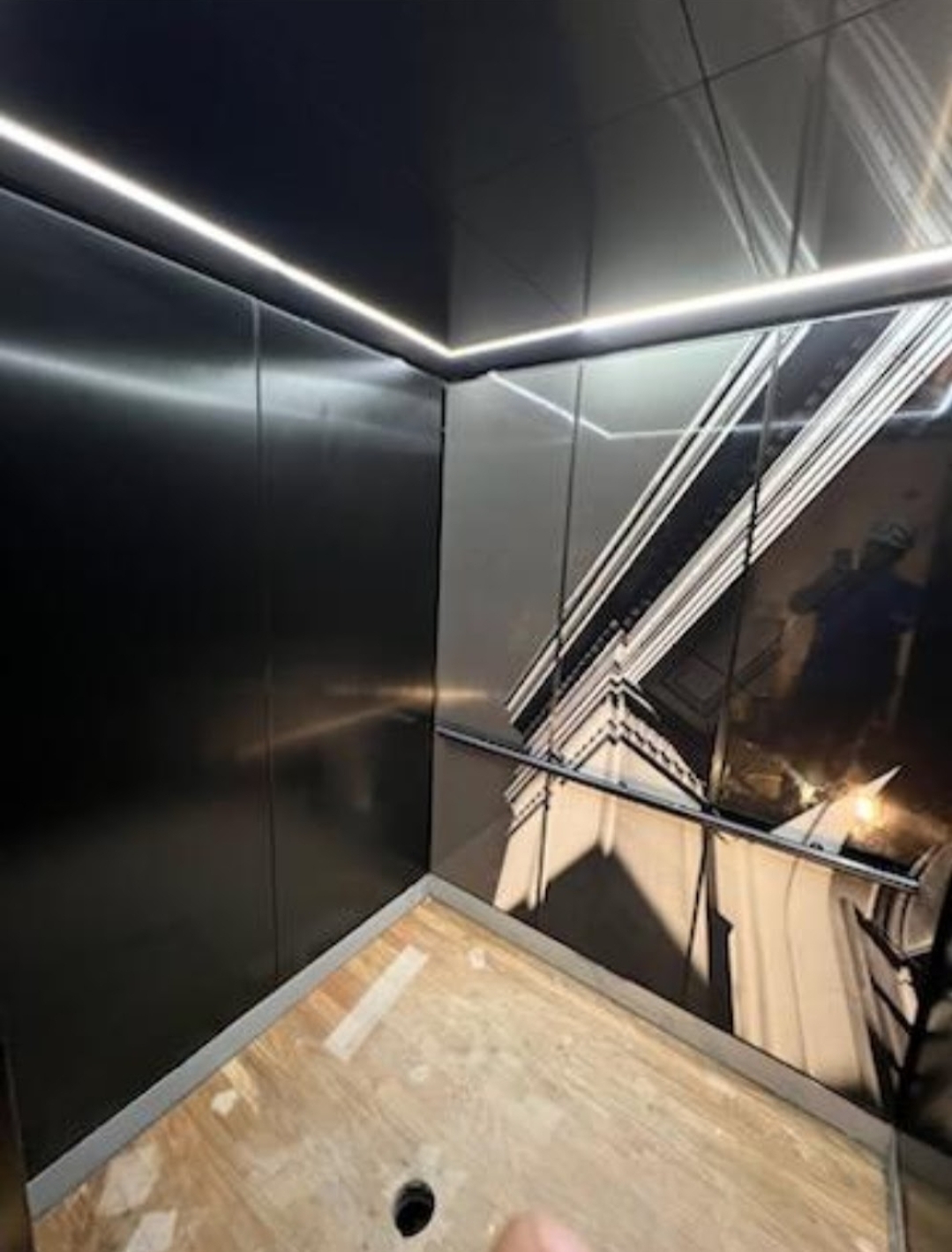 Dynamic Elevator Cab project 26