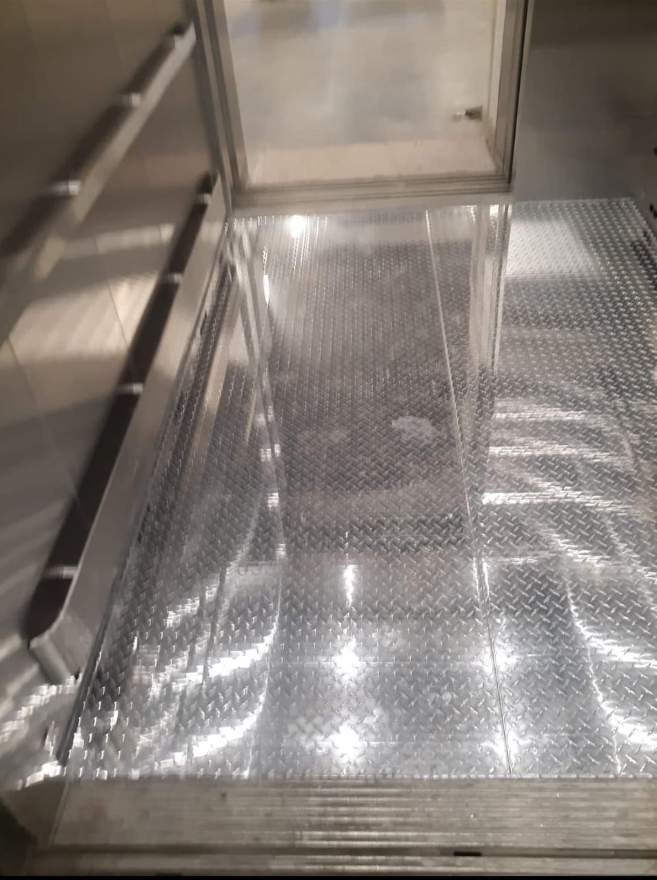 Dynamic Elevator Cab project 29