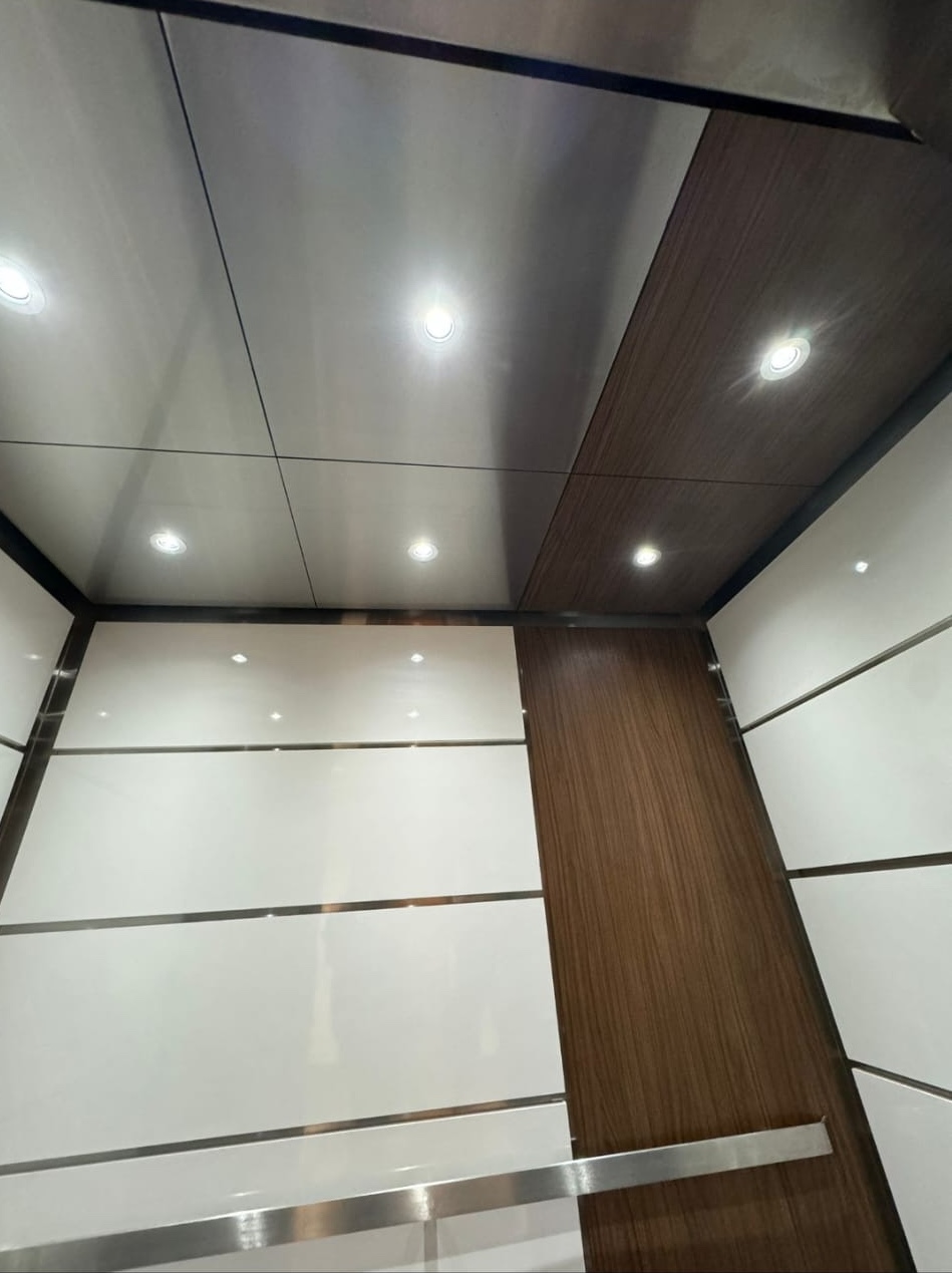Dynamic Elevator Cab project 90