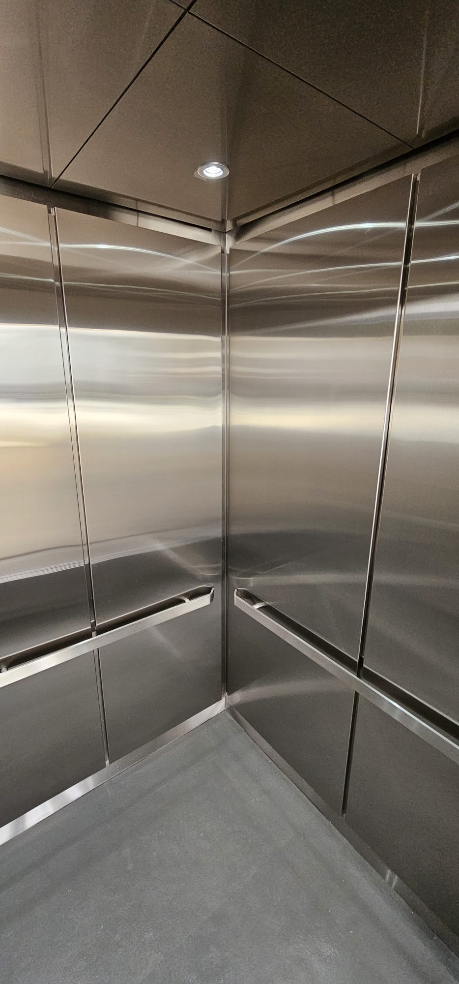 Dynamic Elevator Cab project 91
