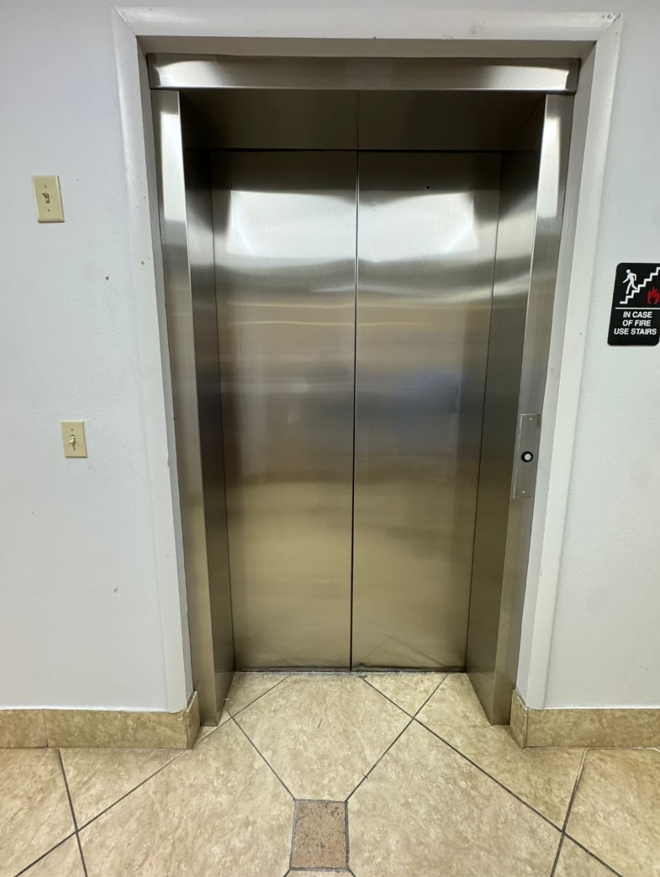 Dynamic Elevator Cab project 98