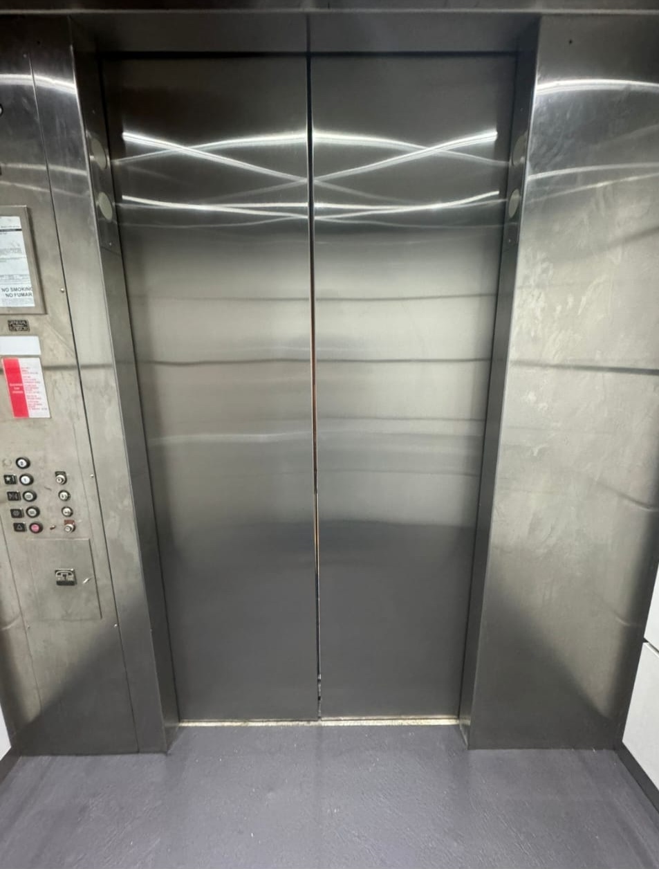 Dynamic Elevator Cab project 100