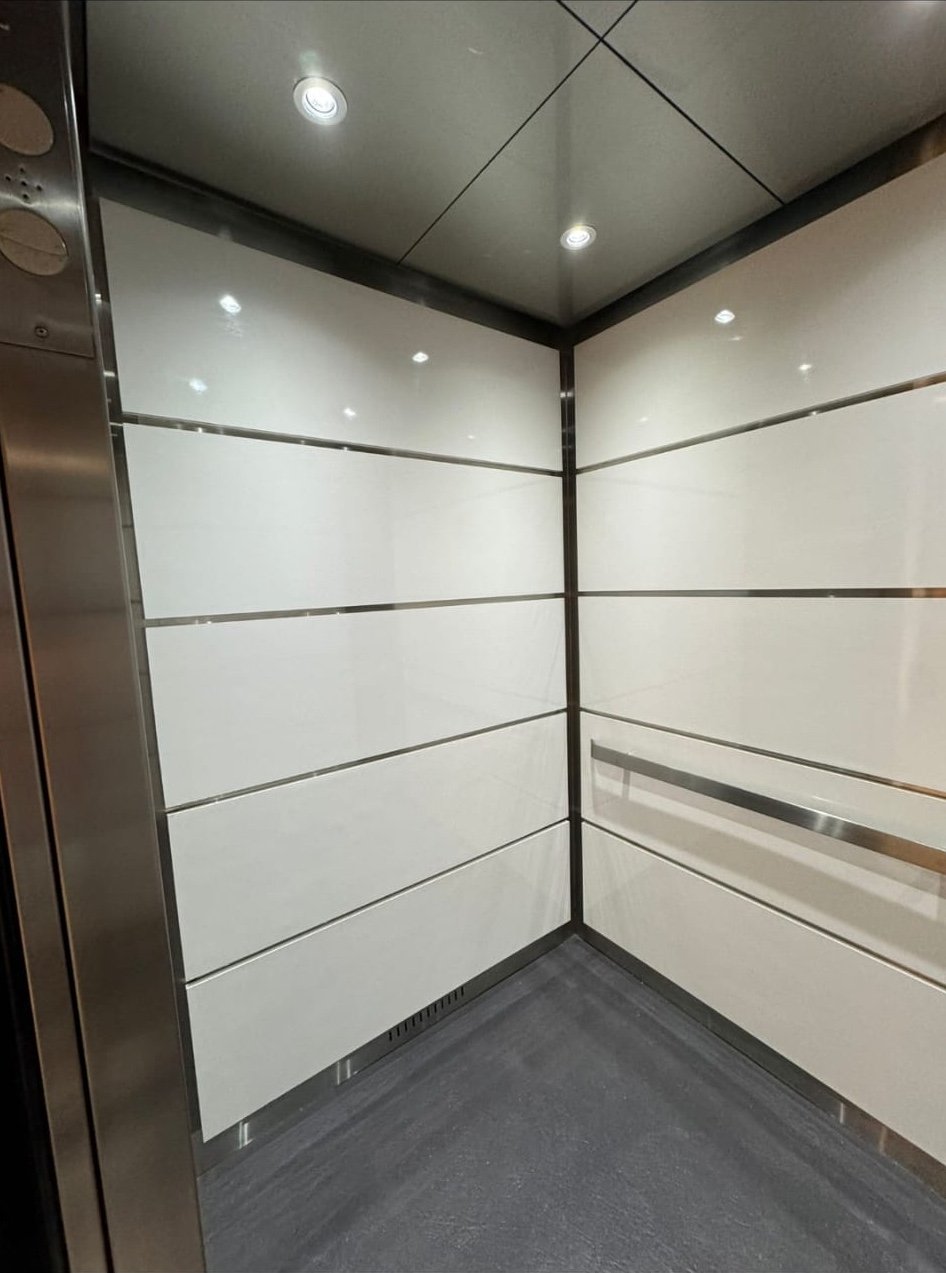 Dynamic Elevator Cab project 103