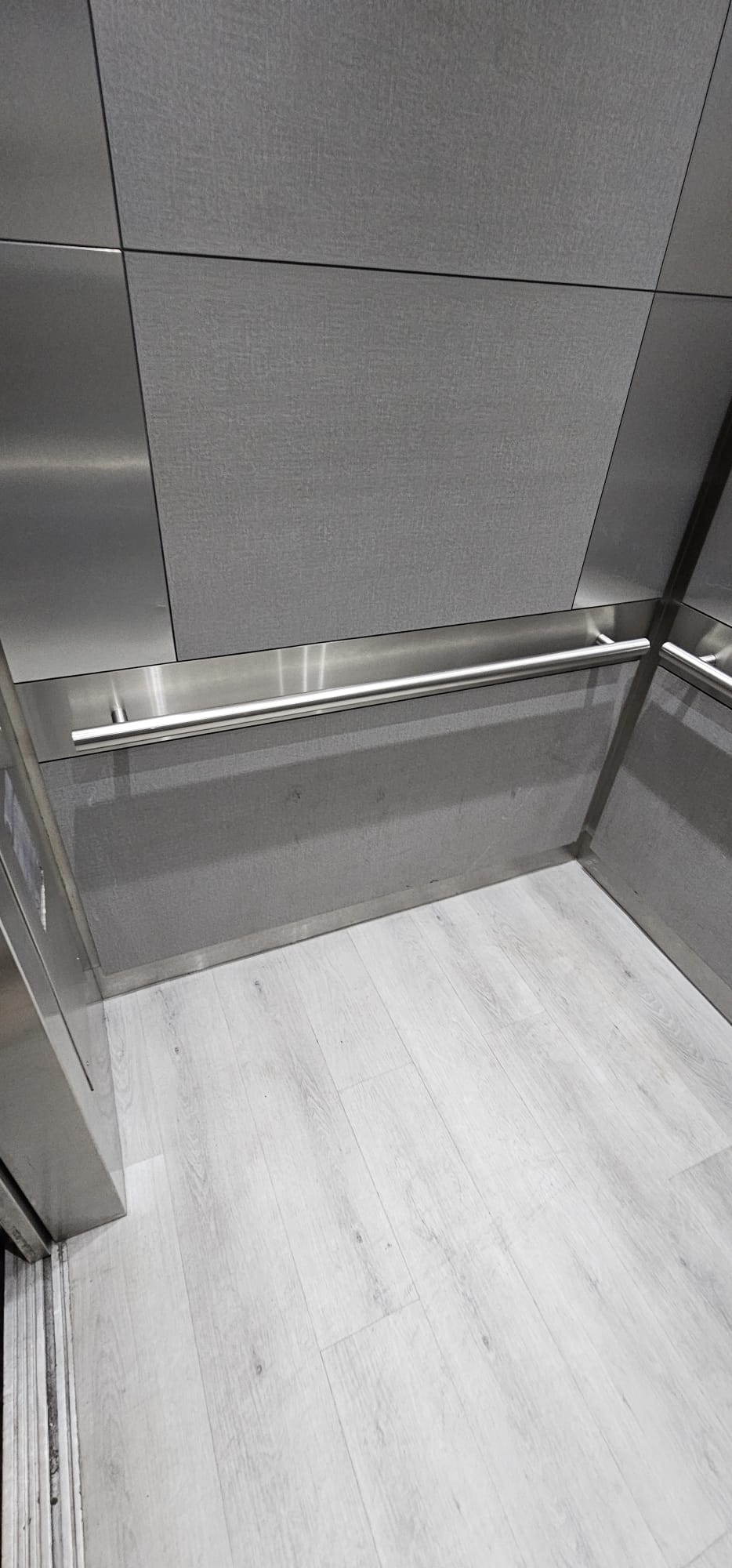 Dynamic Elevator Cab project 119
