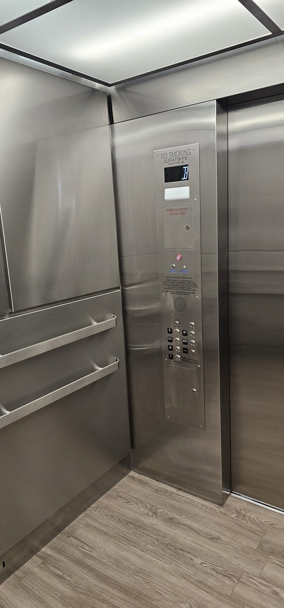 Dynamic Elevator Cab project 121