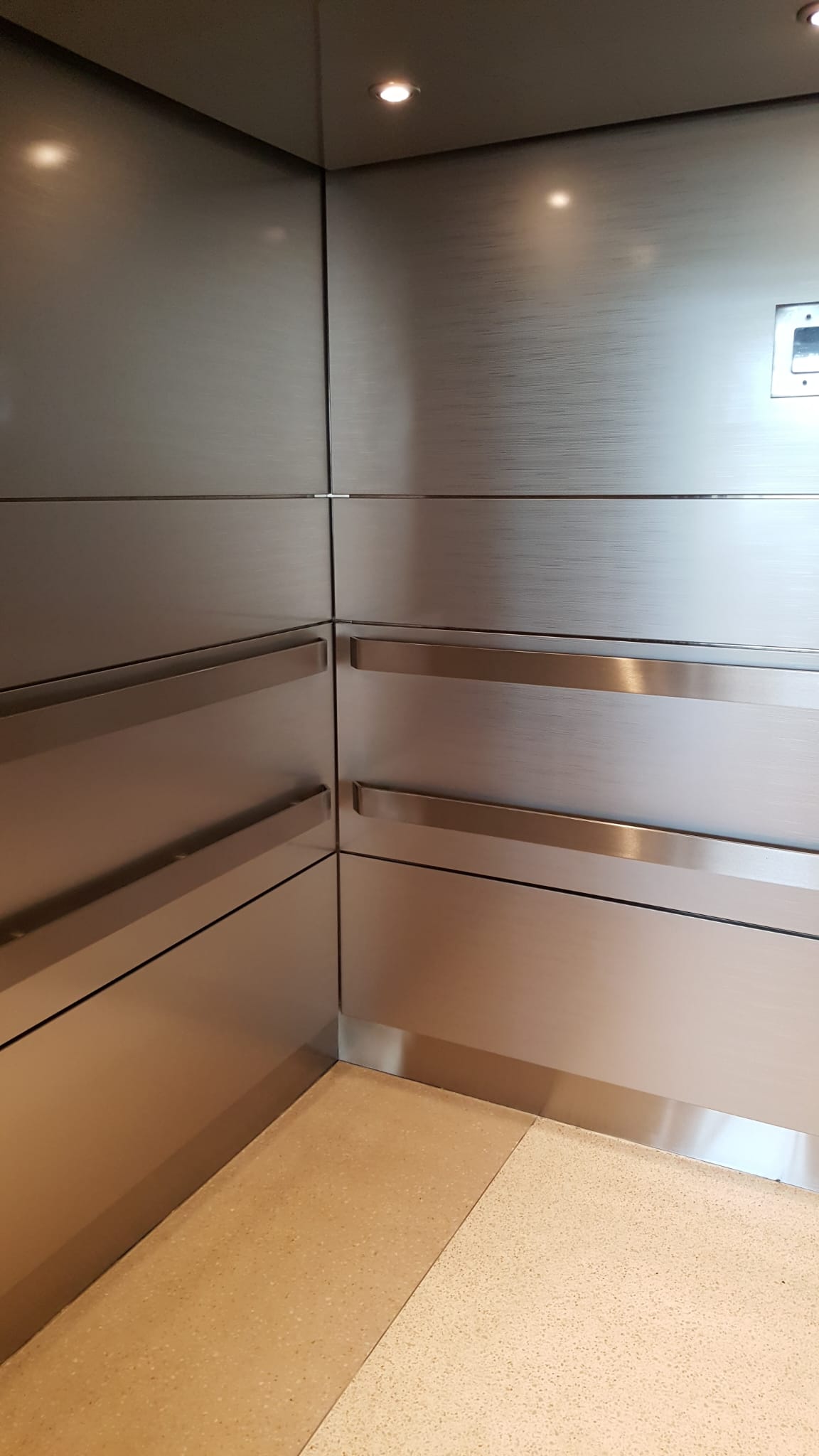 Dynamic Elevator Cab project 138